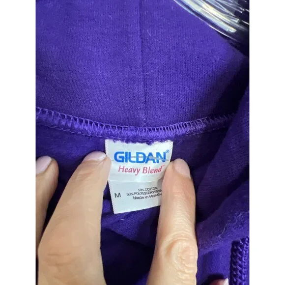 Alaska Chick Purple Hoodie Medium - Picture 3 of 5